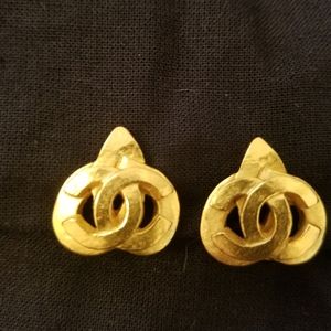 CHANEL earings